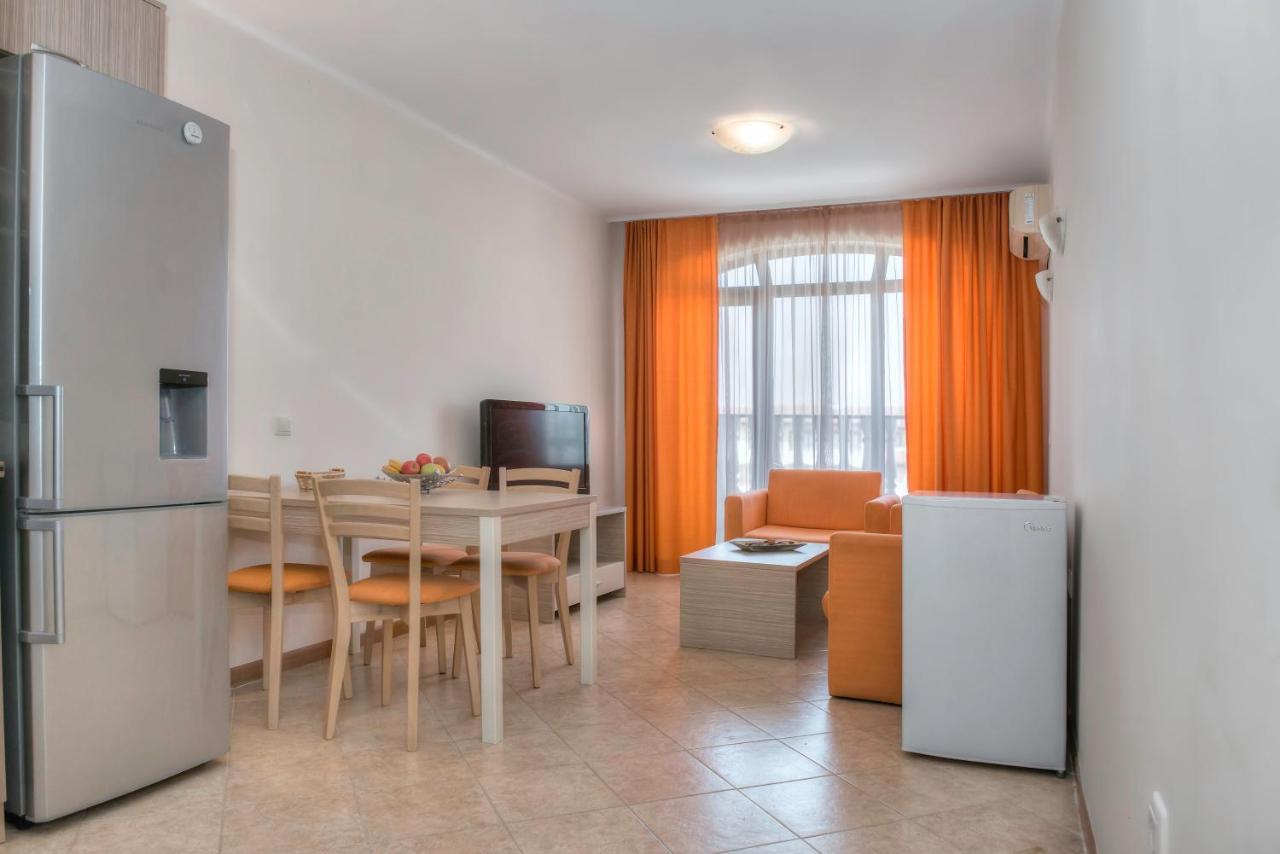 Royal Sun Apartments Sunny Beach Exterior foto